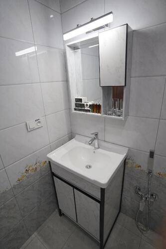 Aura Hotel