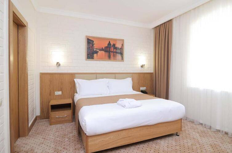 Milan Hotel