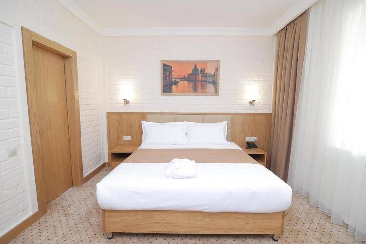 Milan Hotel