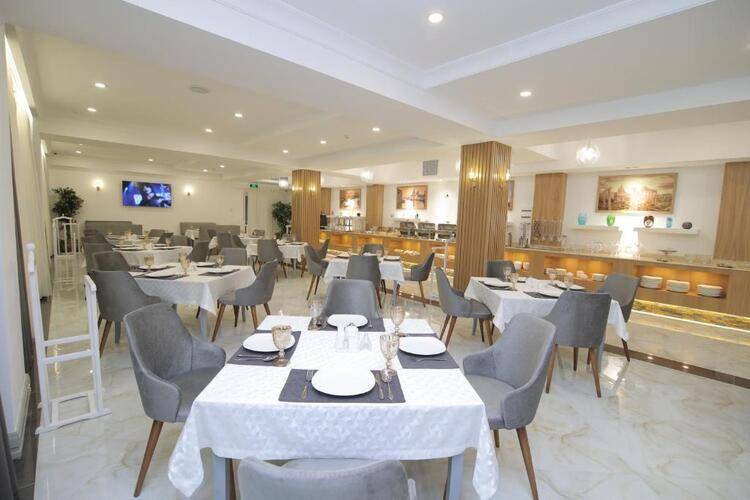 Milan Hotel