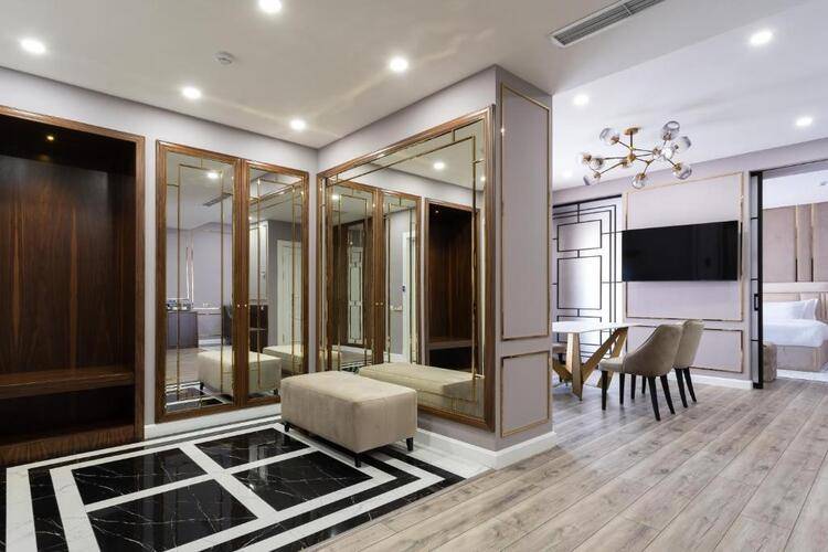 Oscar Boutique Hotel