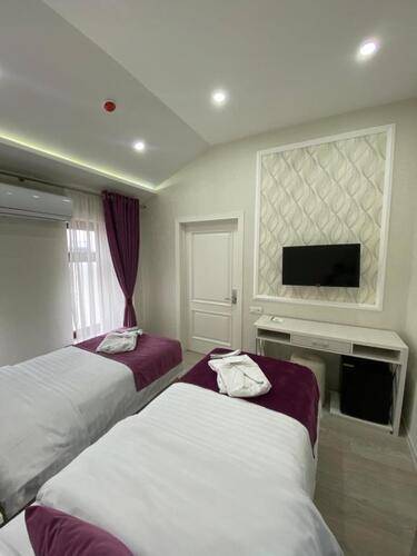 Shoxjahon Hotel