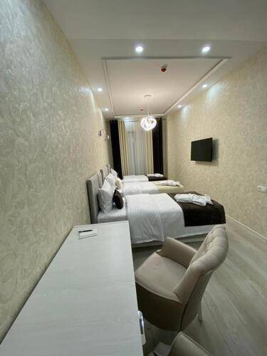Shoxjahon Hotel