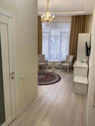 Shoxjahon Hotel