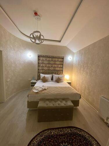 Shoxjahon Hotel