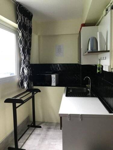 Fong Kaew and Baan Nang Fa Guesthouse