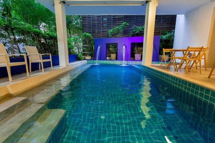 Moxi Boutique Hotel