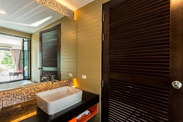 Moxi Boutique Hotel