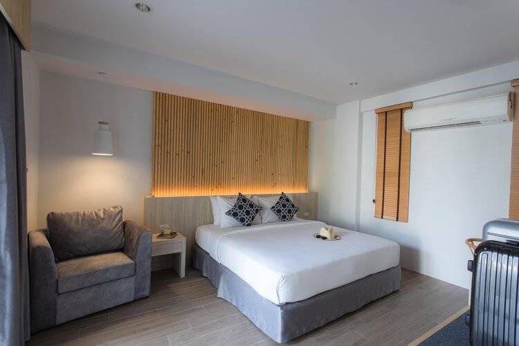 BLU PINE Villa & Pool Access