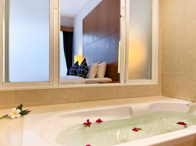 BLU PINE Villa & Pool Access