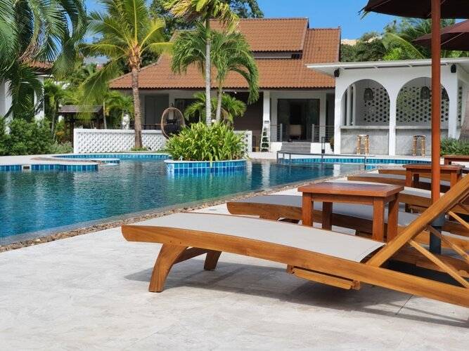 BLU PINE Villa & Pool Access