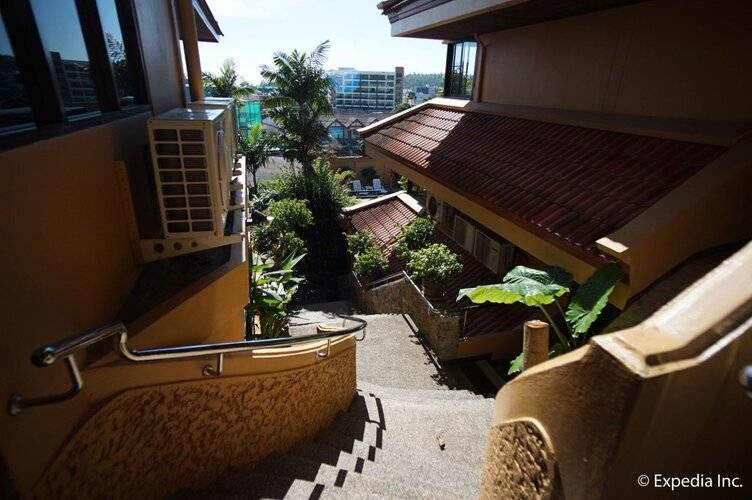 Bougainvillea Terrace House
