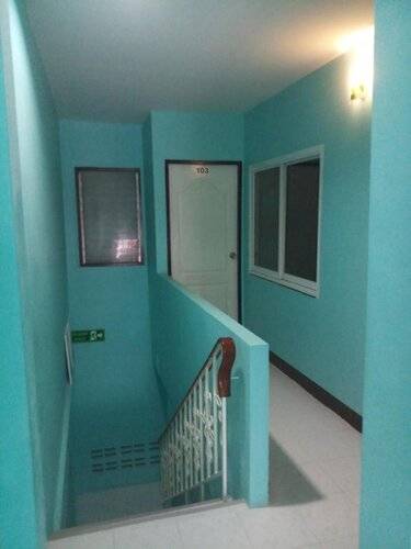 Kata S T House