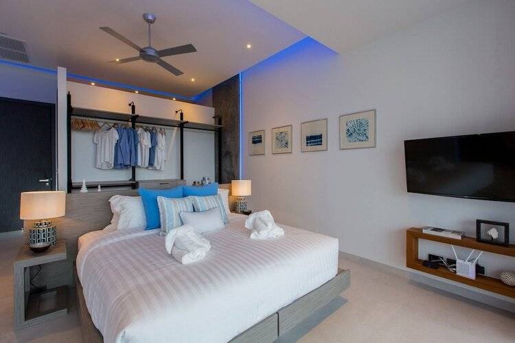 5-Bedroom Villa MOMO with Private Pool