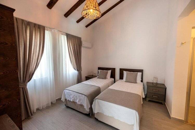 Z Exclusive Hotel and Villas