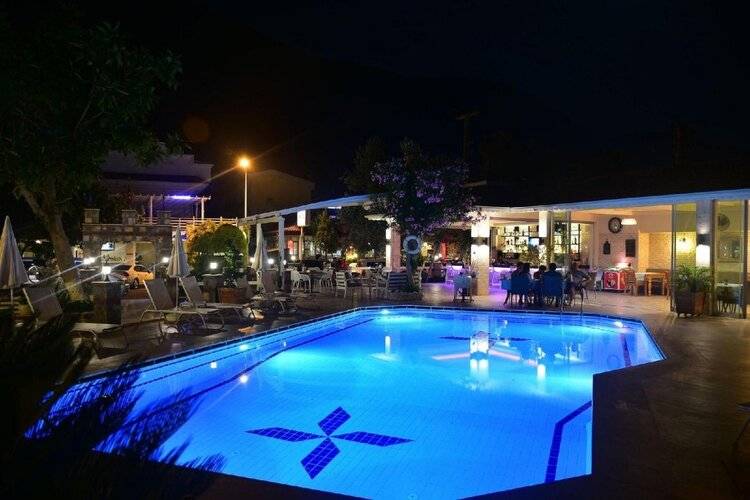 Bronze Hotel