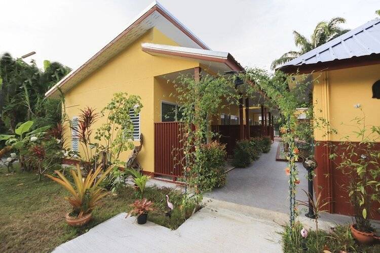 OYO 75342 Ban Elephant Blanc Bungalow