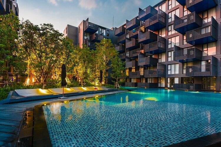 The Deck Condominium by Lofty