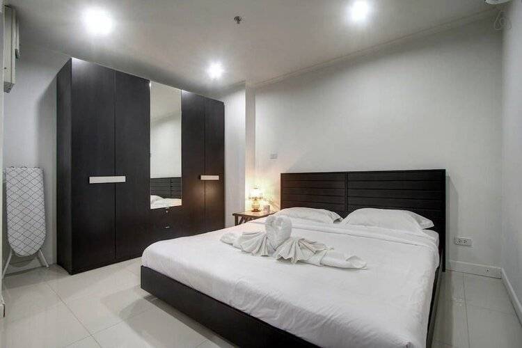 Patong Tower by Lofty