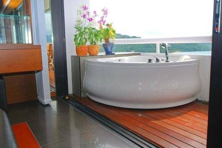 Patong Tower by Lofty