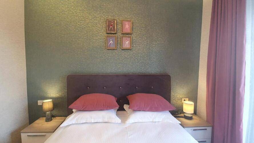 Jinj Boutique Hotel