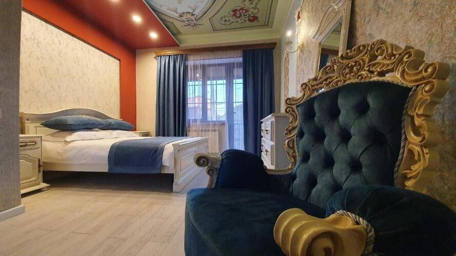 Jinj Boutique Hotel