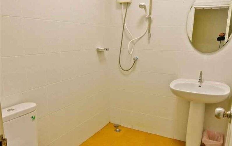 Squareone Hostel