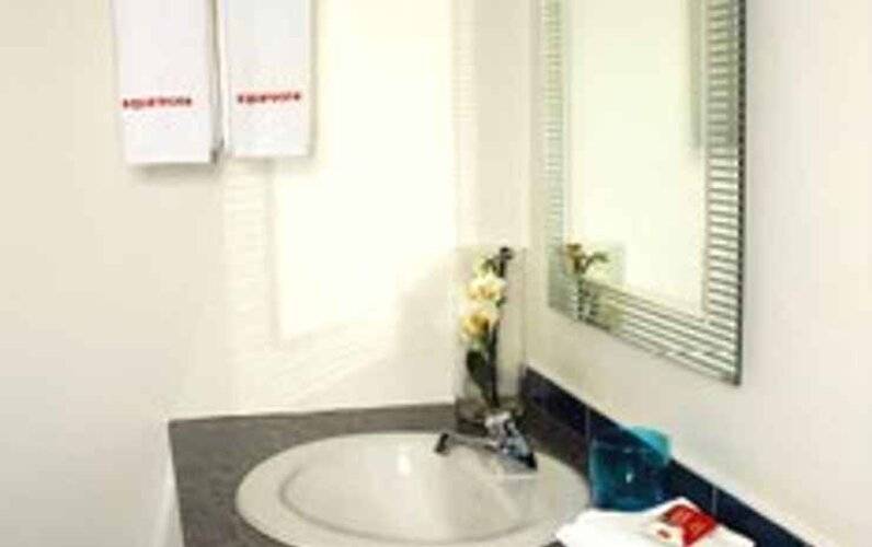 Squareone Hostel