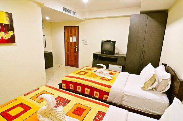 Squareone Hostel