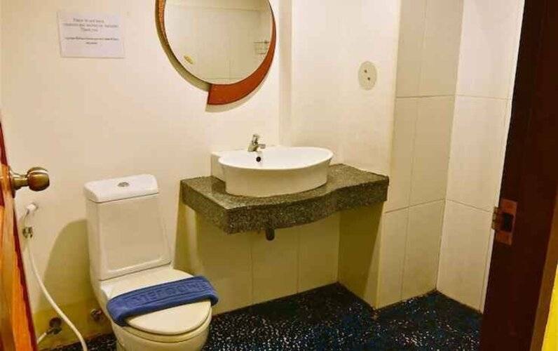 Squareone Hostel