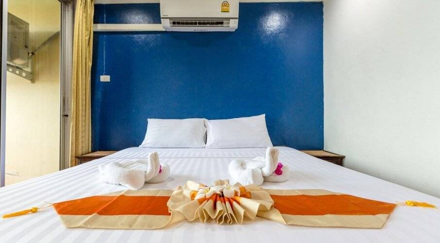 Porterhouse Beach Hotel