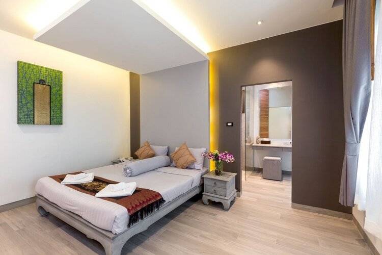 Karon Beach Pool Villa