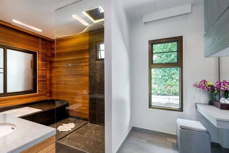 Karon Beach Pool Villa