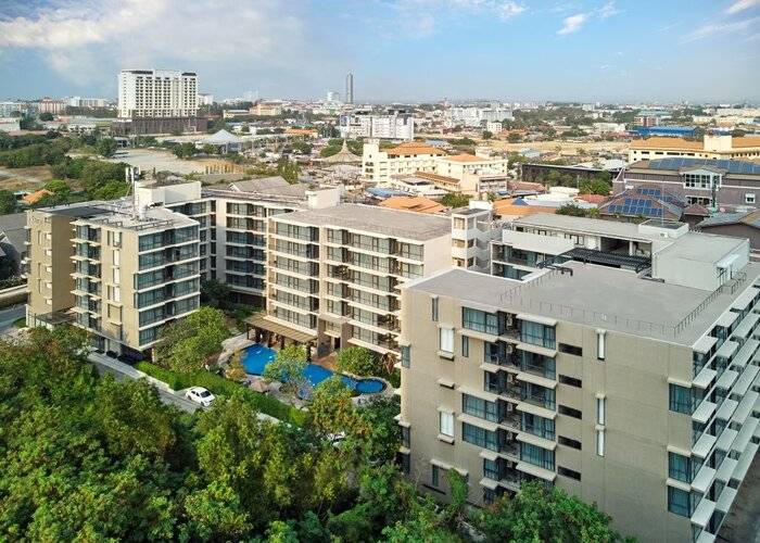 Altera Hotel and Residence