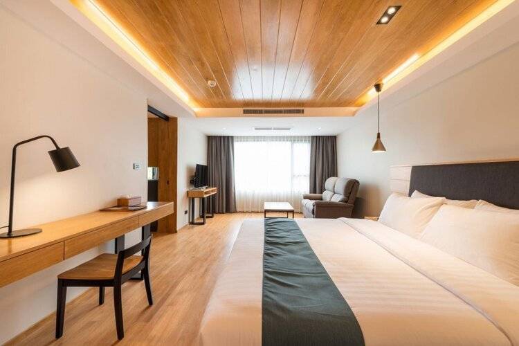 Asana Hotel & Residence
