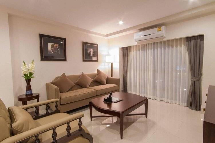 Sn Plus Hotel