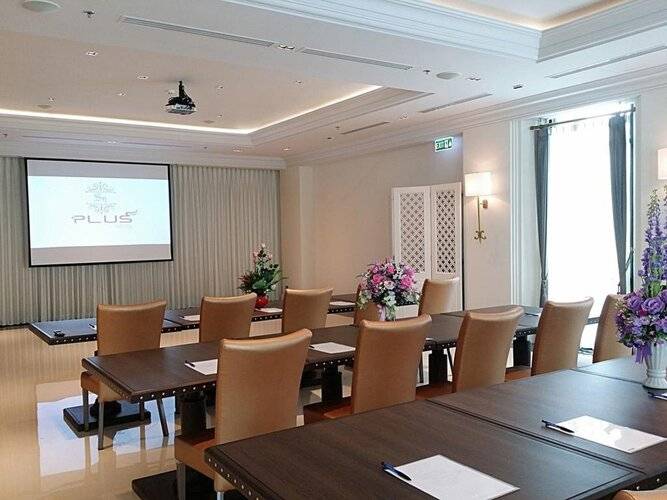 Sn Plus Hotel