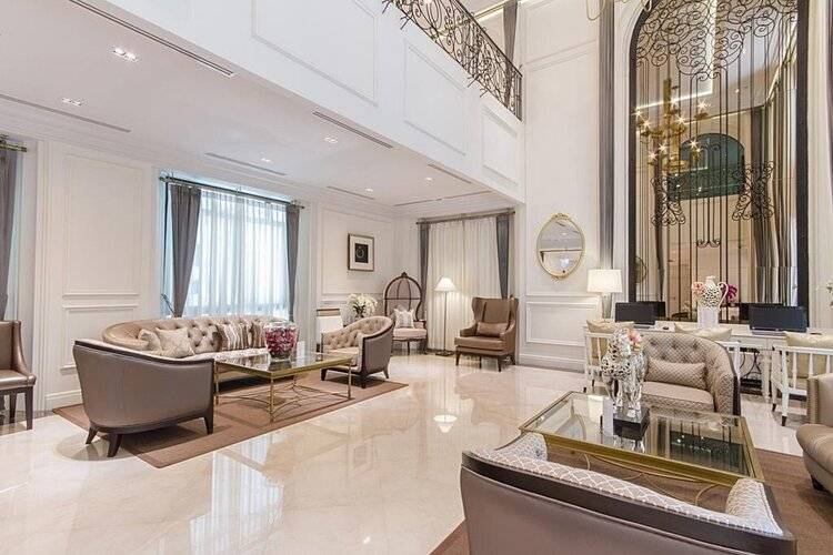 Sn Plus Hotel