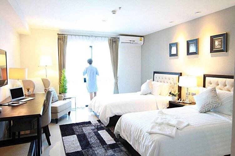 Sn Plus Hotel