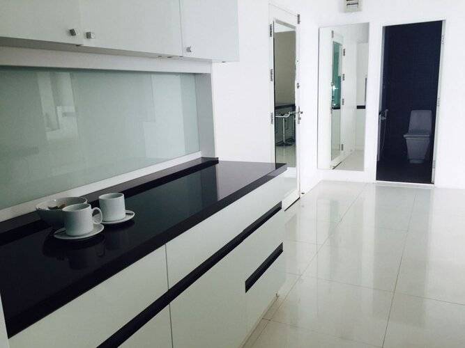 View Talay 6 Condominium by Honey