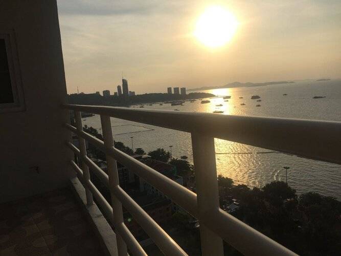 View Talay 6 Condominium by Honey