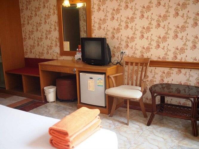 Dream Hotel