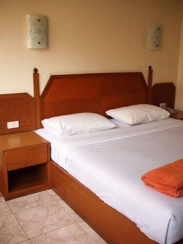 Dream Hotel