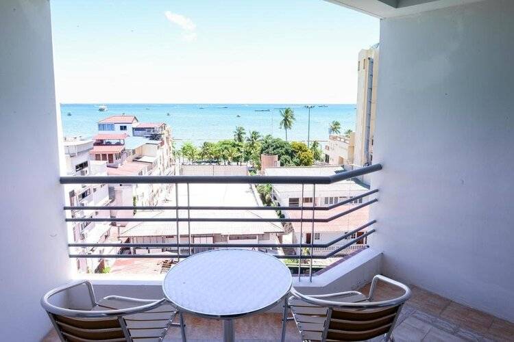 Sandy Spring Hotel