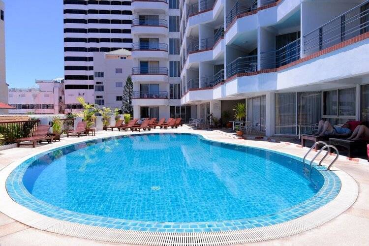 Sandy Spring Hotel