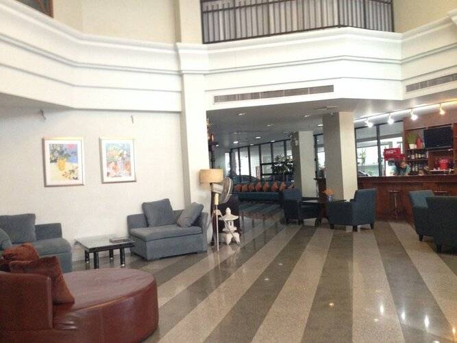 Sandy Spring Hotel