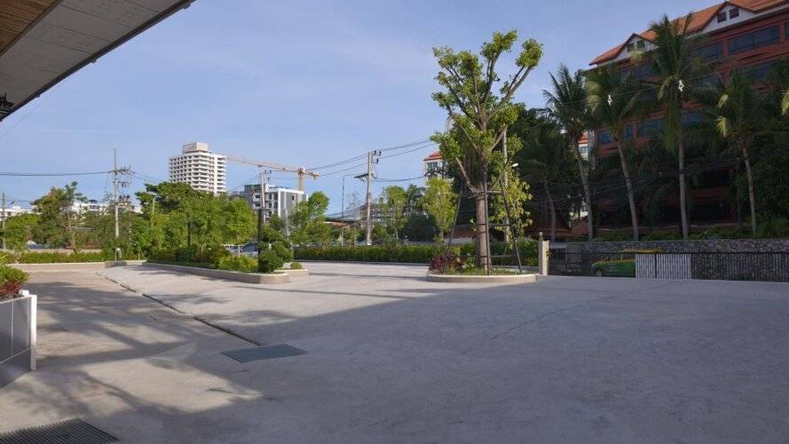 The Tamnan Pattaya Hotel & Resort
