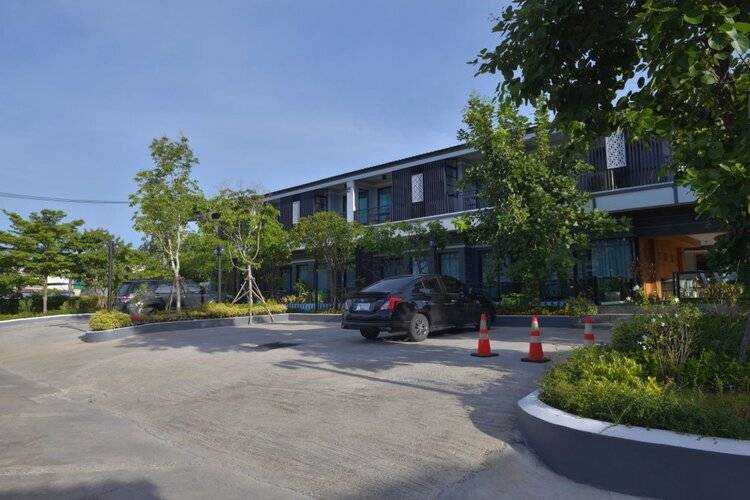 The Tamnan Pattaya Hotel & Resort