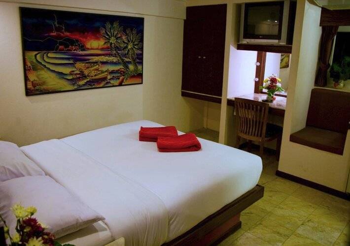 Paradise Inn