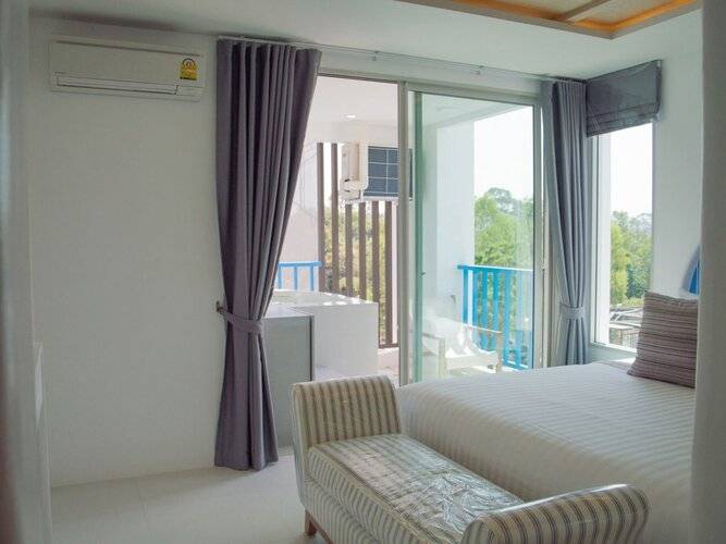 Costa Village Bangsaray